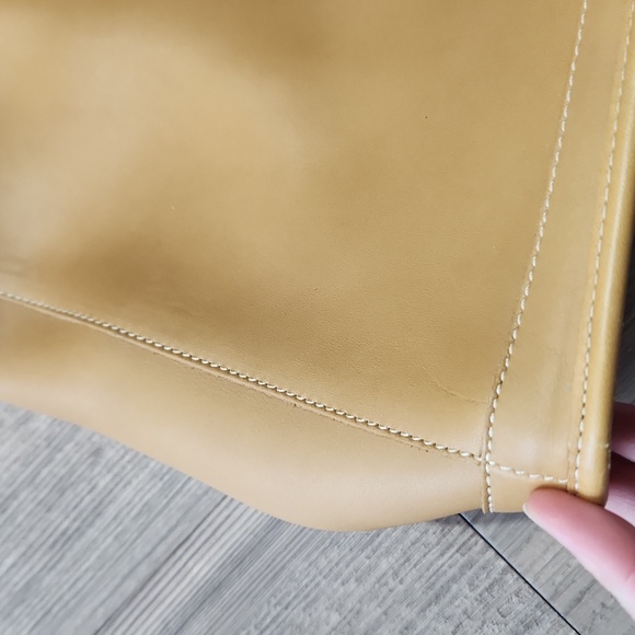 Y2K Coach Leathwr Tote Bag - Picture 4 of 7